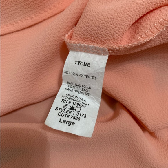 2/$20 or 3/$25 Sz L Peach Blouse w/ Flutter Sleeves - Picture 2 of 7